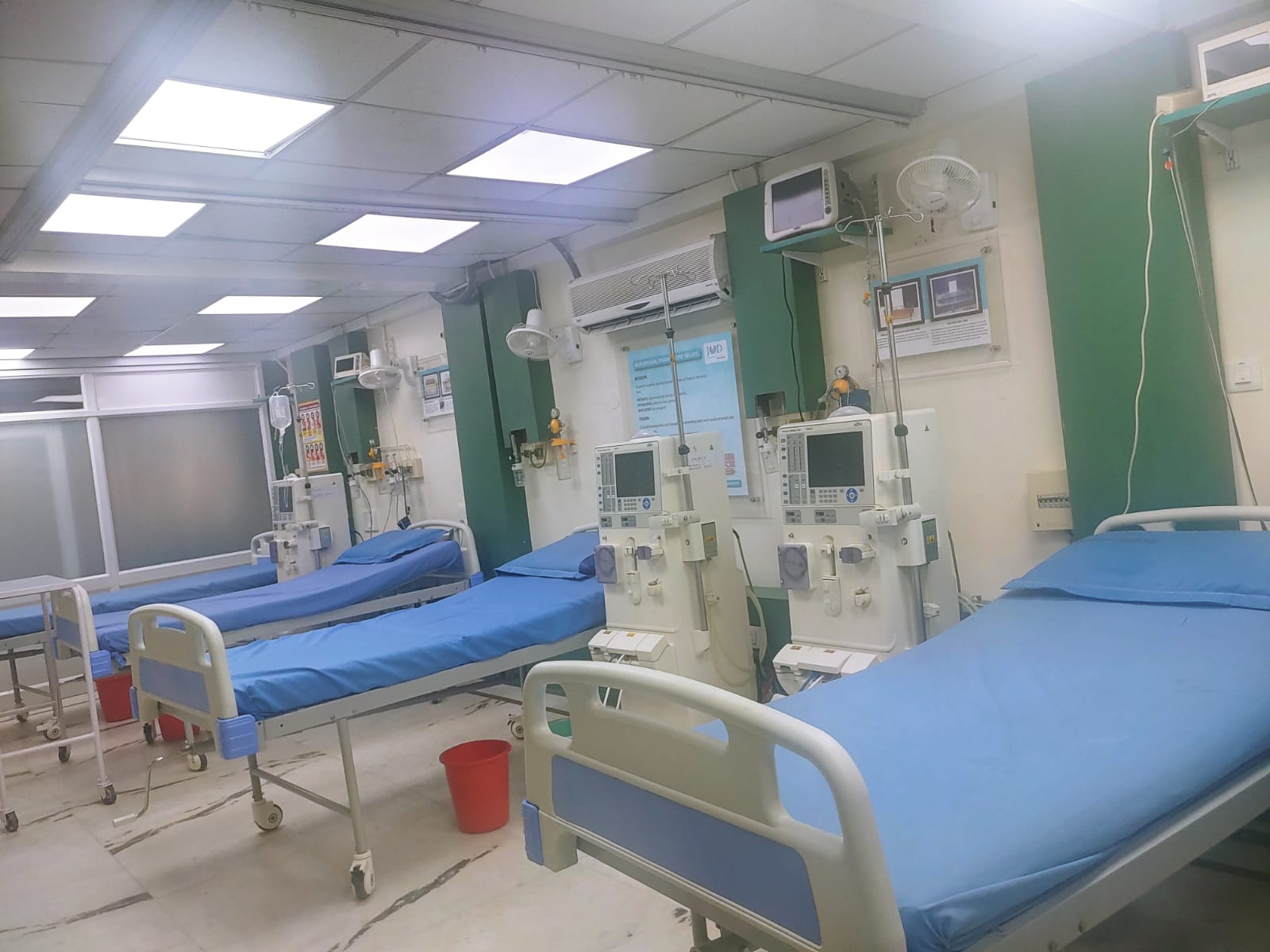 dialysis service in Delhi India