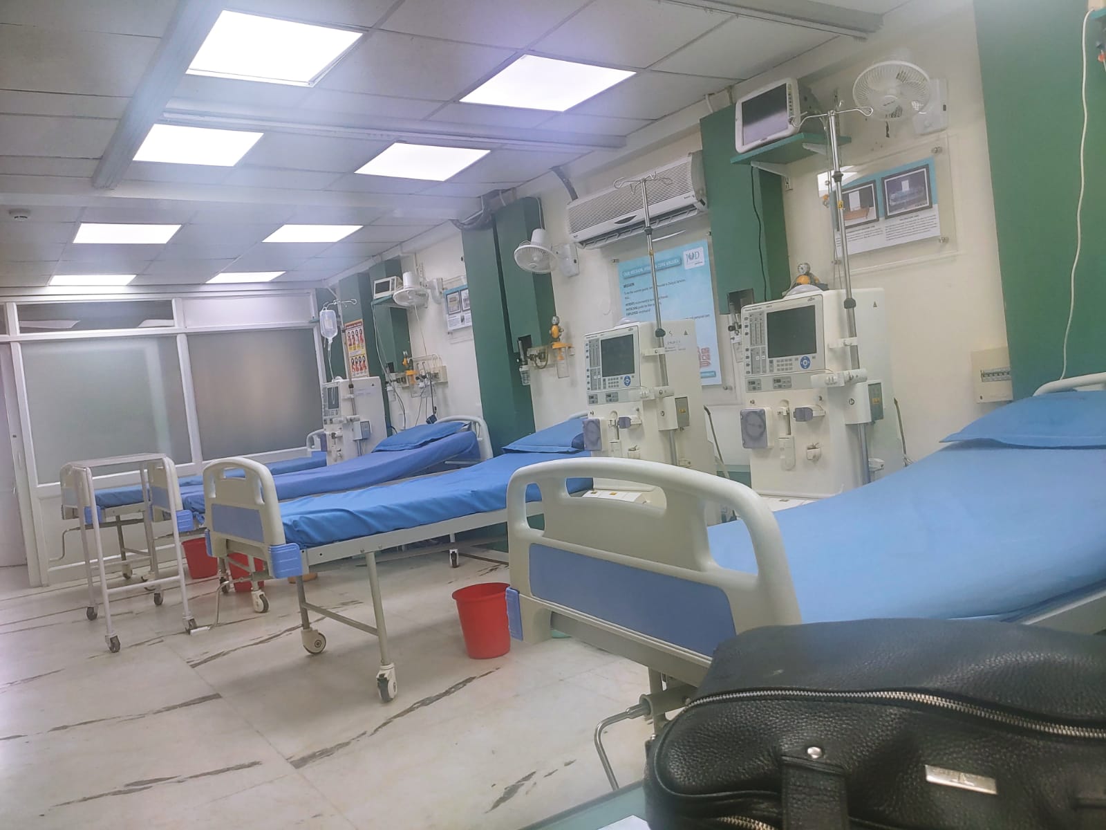 dialysis center in delhi